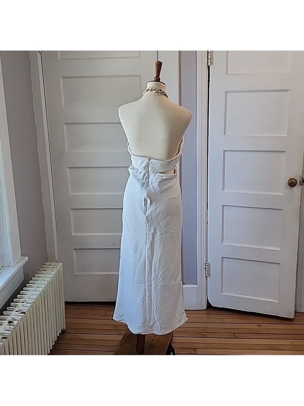 NWT Zara Cut Out Chain Detail White Dress - Picture 10 of 17
